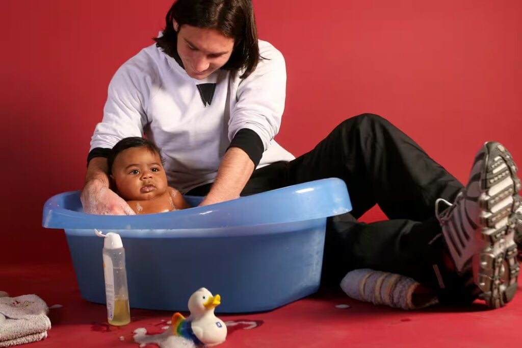 La campaña que unió a un joven Lionel Messi con Lamine Yamal cuando era apenas un bebé 2 0a27eba0 6098 4d56 b38e 7337a698e3ef