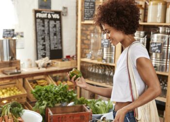 Cinco tendencias clave que impactarán en el gasto de los consumidores en los próximos meses