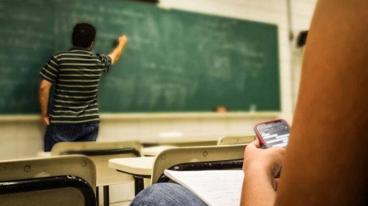 Android elimina las distracciones: nueva función desactiva los móviles durante las clases 1 d4429e81278cbc9133614101c7abd32a 1