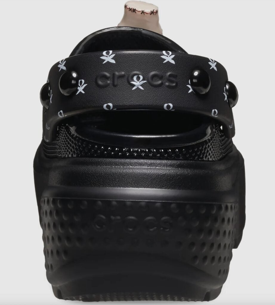 Crocs presenta su nueva colección inspirada en Merlina Addams 5 1444995b 1857 4eeb 8c1a 305fa7d83413