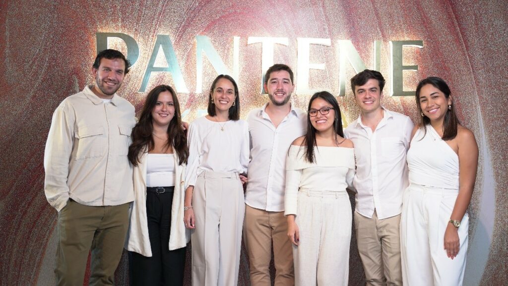 P&G lanza la nueva línea Pantene Keratina Repara & Protege 2 pg1