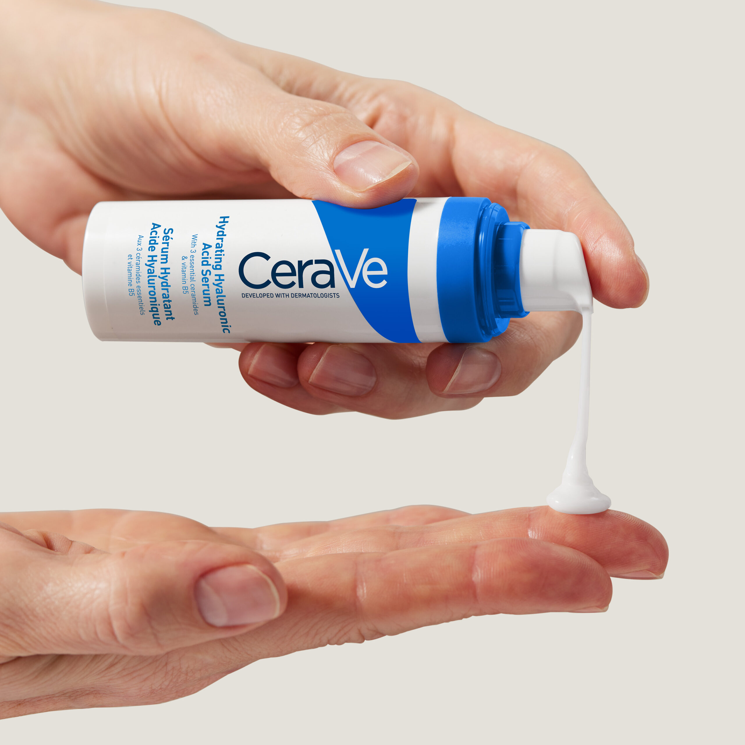 240514 CERAVE Stills 13 Face HHAcidSerum OnHand Pauline 0026 INT scaled