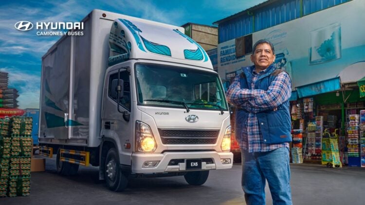 Hyundai Camiones & Buses apuesta por el esfuerzo de cada peruano:“Una inversión inteligente en un compañero de ruta confiable” 1 BeFunky collage 35