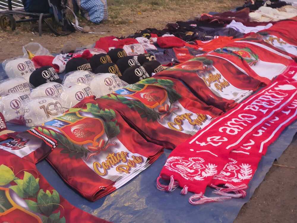 El comercio ambulatorio en el fútbol peruano: evolución, situación actual y desafíos 4 WhatsApp Image 2024 11 25 at 11.50.16 1