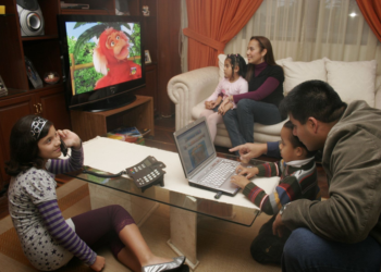 televidentes peruanos