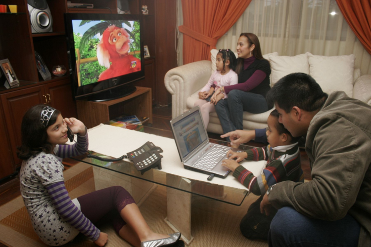televidentes peruanos