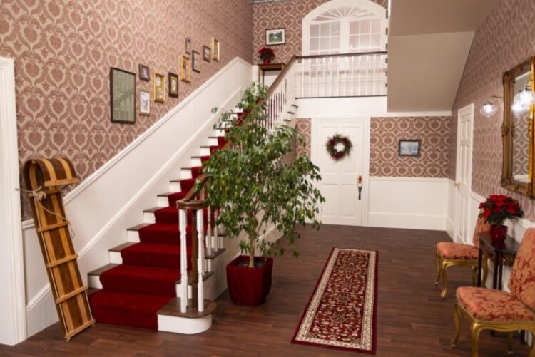 Disney+ presenta experiencia inmersiva de “Mi Pobre Angelito” 1 Mi pobre angelito experiencia