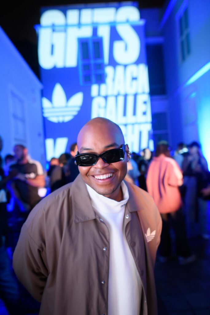 d7ef91e7 577f 4f80 94b5 036f2e21292c