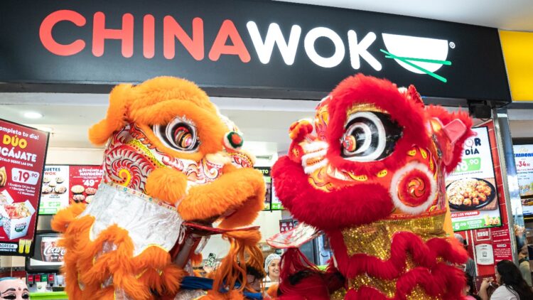 Chinawok organiza espectacular danza del dragón en centro comercial reconocido 1 WhatsApp Image 2025 01 15 at 17.02.08