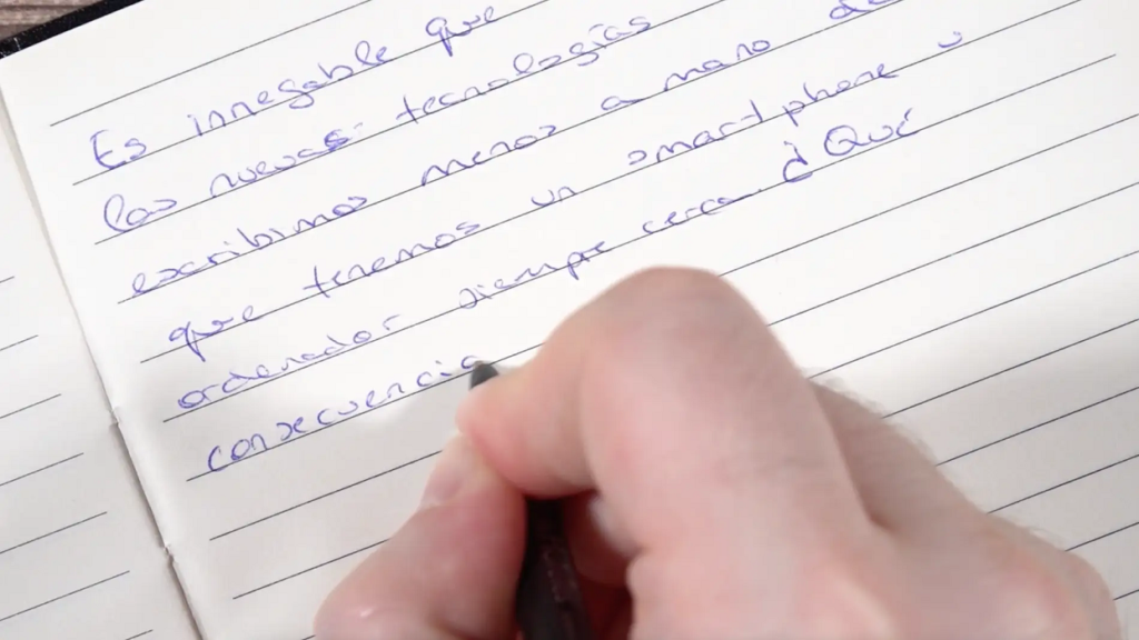 escritura mano generación Z