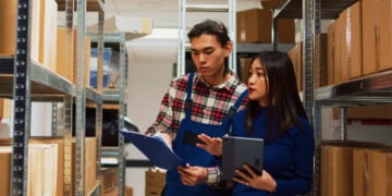 ¿Cómo puede la IA planificar mejor la mercadería y el procesamiento de pedidos en el sector retail? 4 PORTAL 83 2