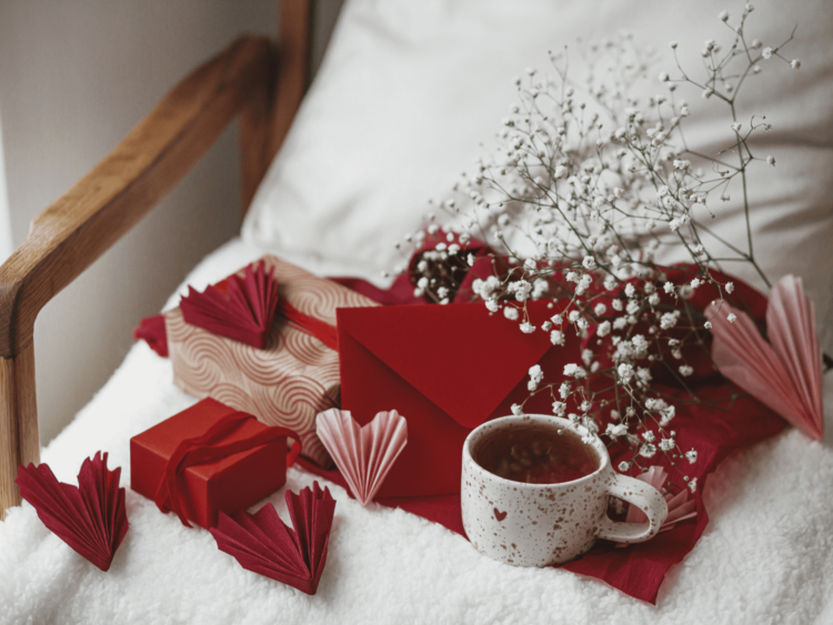 San Valentín: ¿Cuál es el impacto del mes del amor en las marcas? 1 Untitled design 43 1 1