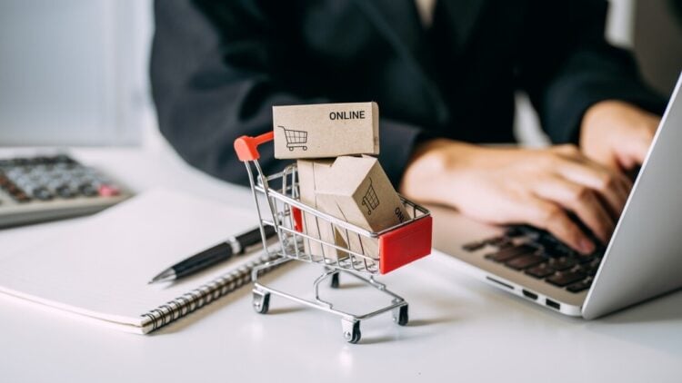 Año escolar 2025: padres peruanos invertirán S/ 400 en promedio en compras online 1 WhatsApp Image 2025 02 07 at 11.42.46 1