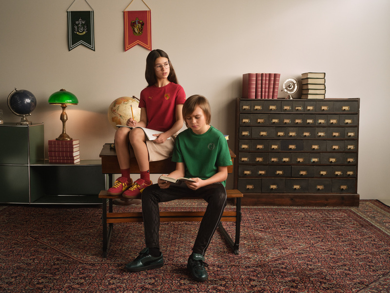 Puma y Warner Bros. se unen para lanzar una colección exclusiva de Harry Potter 4 25ss sp harry potter kid group 3889