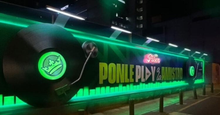 Pilsen estrena experiencia inmersiva en Miraflores con un panel OOH interactivo 1 PORTAL 2025 03 06T150930.639