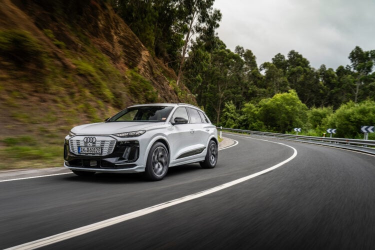 PORTAL AUDI Q6 E TRON