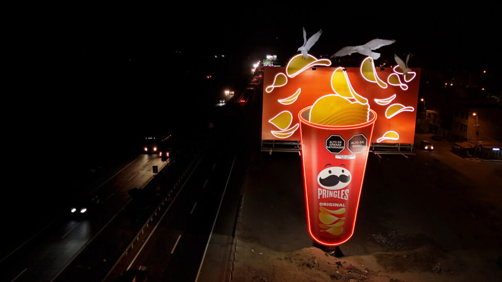 VeranoPringles G.YichangPringles GlobalViaPublica MelanieNaupari1 Melanie Naupari