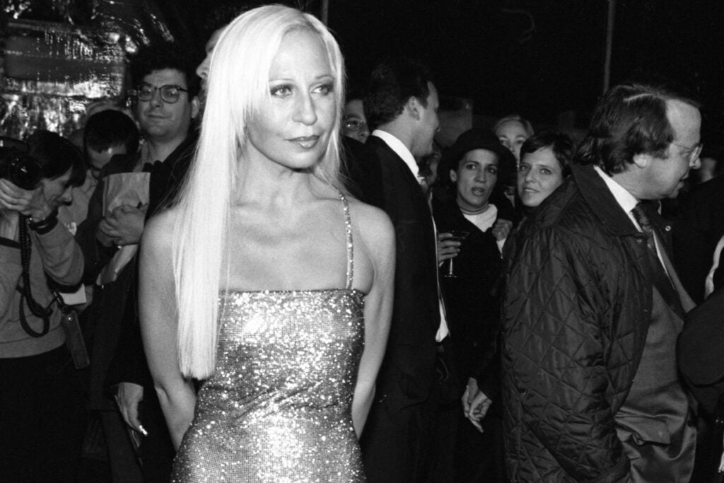 El fin de una era: Donatella Versace deja la dirección creativa de la marca 2 donatella versace 3171