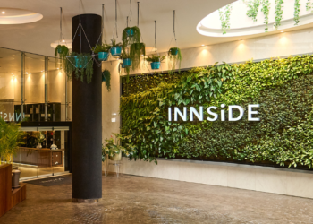 Ingreso por el mottor lobby de Innside