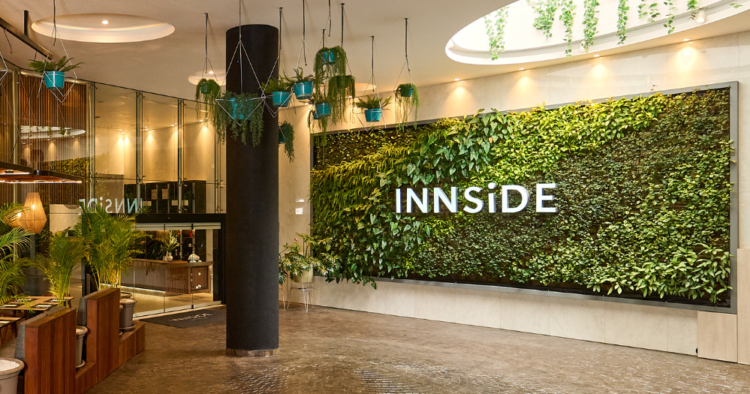 Ingreso por el mottor lobby de Innside