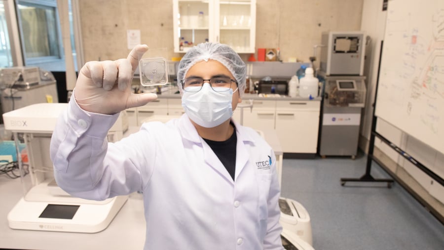 "El Chip de la Esperanza": la campaña que acerca la detección temprana del cáncer a más personas 2 BX4A0219 1