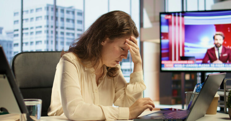 Burnout: 1 de cada 6 trabajadores peruanos lo experimenta 1 PORTAL 19 1