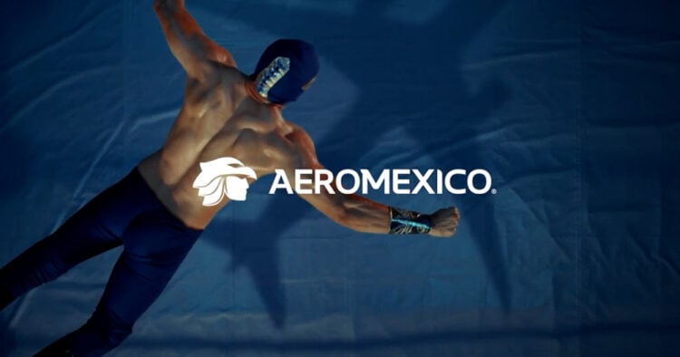 “Aeromexicanos”, la campaña que compara la destreza de los luchadores con el arte de volar 1 PORTAL 4 11
