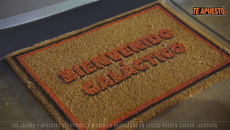 Jefferson Farfán se muda de casa y ahora es imagen de Te Apuesto 2 grafica cuerpo