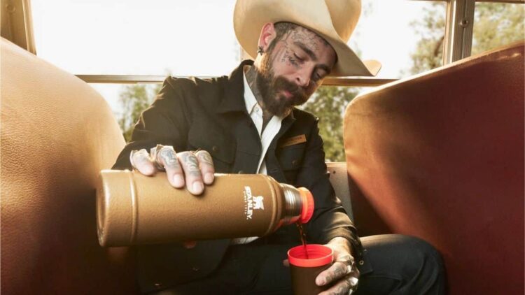 Post Malone y Stanley lanzan colección limitada que combina estilo y funcionalidad 1 WhatsApp Image 2025 06 10 at 16.16.33