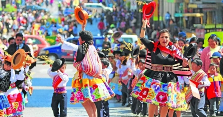 Fiestas Patrias: ¿Cuáles son los destinos más visitados por los peruanos? 1 PORTAL 11 19