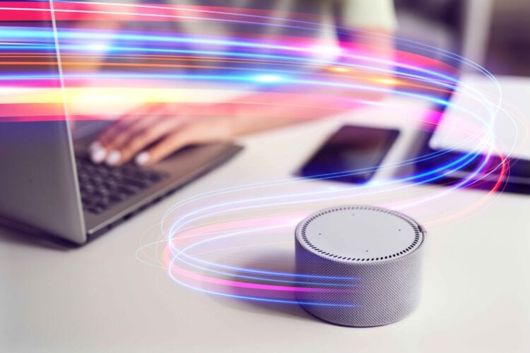 gestion del concepto de altavoces inteligentes 11zon