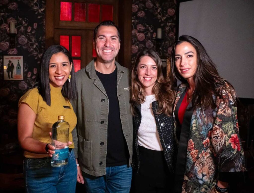 CopiadeCLASEMAESTRA FOTOS GinMG 37 min1