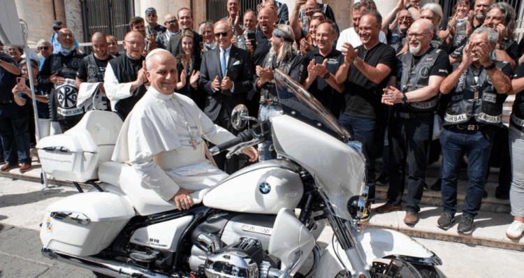 La BMW del papa León XIV: de regalo en el Vaticano a pieza solidaria en subasta 1 Diseno sin titulo 39