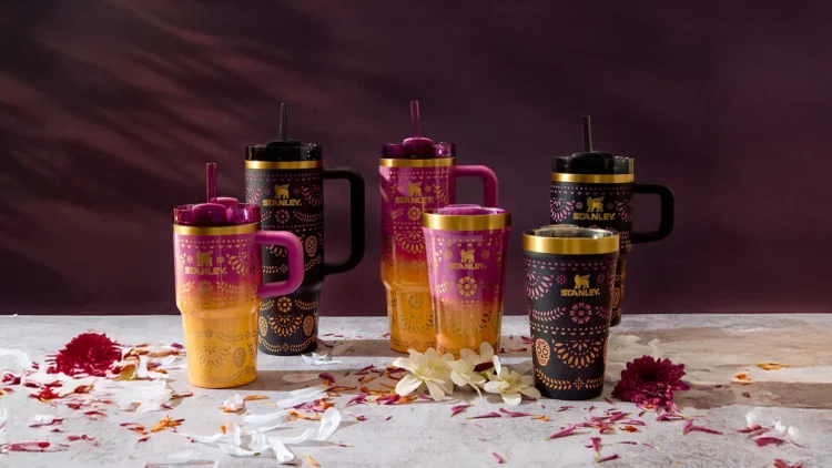 El Día de los Muertos se vive en vasos y termos de Stanley 1 dia de los muertos LP cover