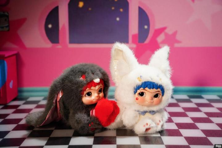 ¿Cómo el Wakaku se volvió viral? Este es el Art Toy de Miniso que le hace frente a Labubu de Pop Mart 3 dos modelos de wakuku