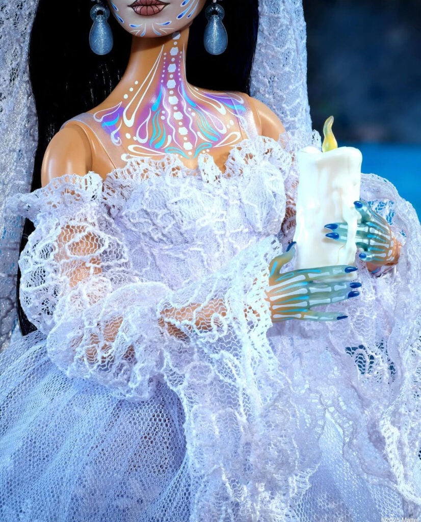Barbie se viste de leyenda: Mattel lanza su edición "La Llorona" 5 G3POcaiXcAAAdQc