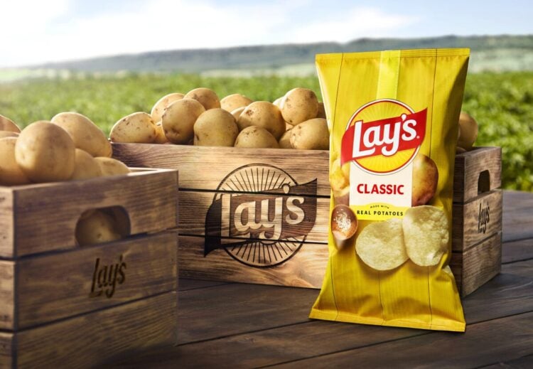 lays new logo and packaging details 1