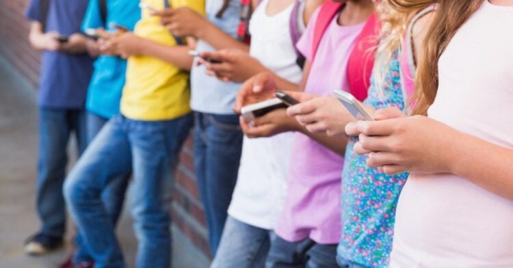 Redes sociales en Australia: gobierno prohíbe acceso a menores de 16 años 1 WhatsApp Image 2025 11 24 at 10.52.41 AM