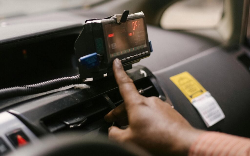 pexels tim samuel 5835463