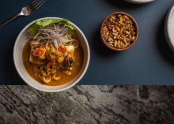 PC Humita con salsa de mariscos 1 min