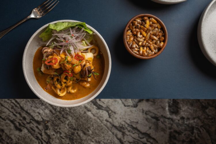 PC Humita con salsa de mariscos 1 min