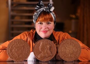 minted in history 200th cash access uk banking hub 54985362622 o 1024x748 1