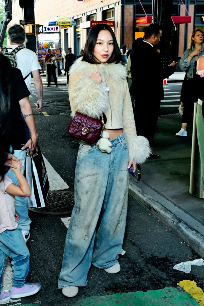 COACCEO VOGUEB 7125 STORY