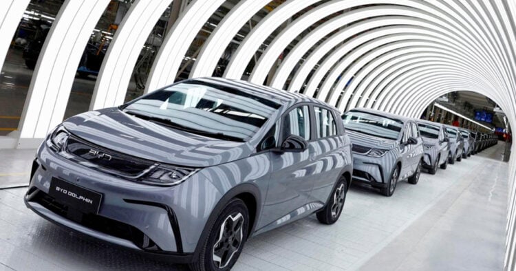 BYD destrona a Tesla como mayor fabricante de vehículos eléctricos del mundo 1 PORTAL 62
