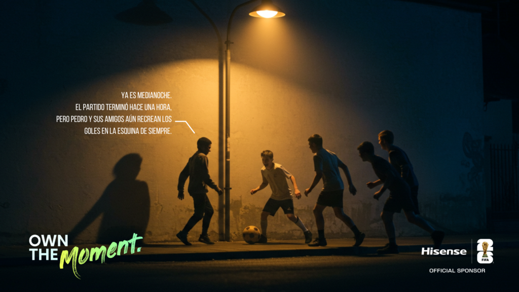 El partido termino hace 3 horas y don Ernesto todavia relata cada jugada a sus nietos como si fuera la final del mundo. 4 1