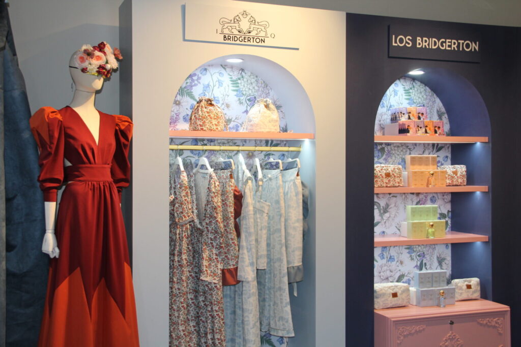 Bridgerton se convierte en una experiencia inmersiva en el nuevo pop-up de El Corte Inglés 2 IMG 9551 1536x1024 1