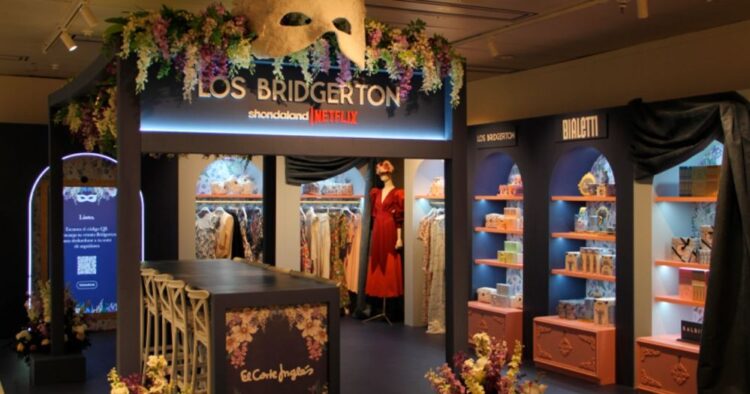 Bridgerton se convierte en una experiencia inmersiva en el nuevo pop-up de El Corte Inglés 1 PORTADA MN 62