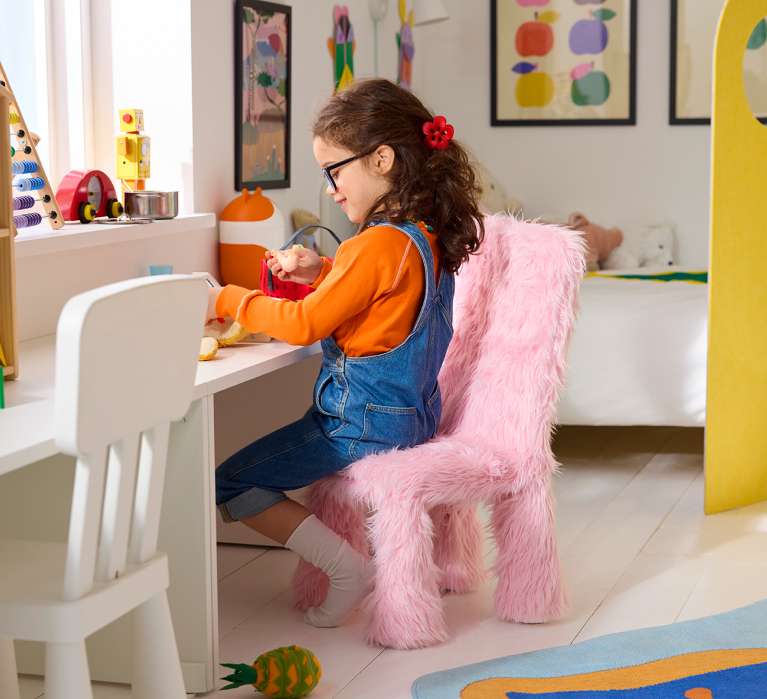 IKEA presenta colección disruptiva que transforma muebles cotidianos en objetos lúdicos 3 grafica cuerpo.jpg 17