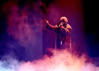 the weeknd grammy awards performance 2025 billboard espanol 1548
