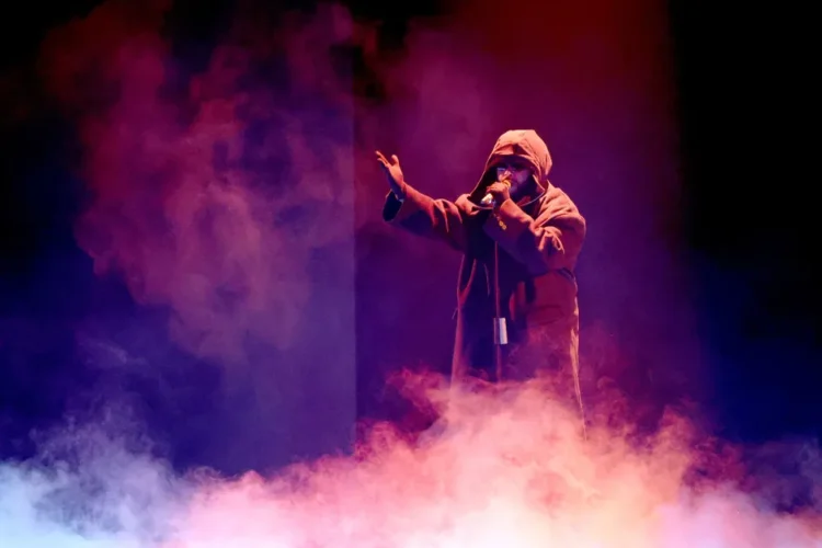 the weeknd grammy awards performance 2025 billboard espanol 1548